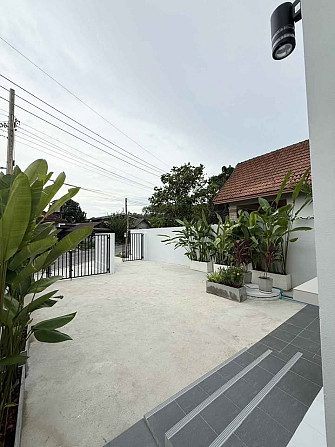 3 Bedroom, 2 Bathroom House Phuket - photo 4