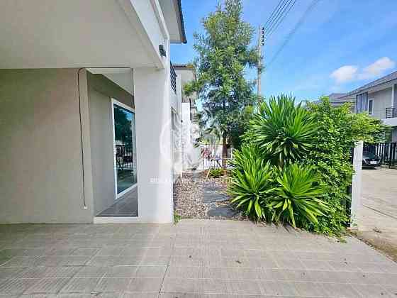 3 Beds 2 Baths House Pattaya