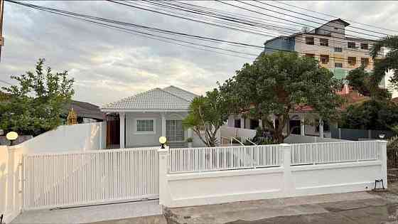 3 bedrooms 2 bathrooms - House Pattaya
