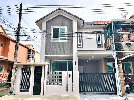 3 Bedroom 2 Bathroom House Phuket