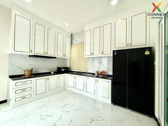 3 Bedroom 4 Bathroom House Pattaya - photo 16