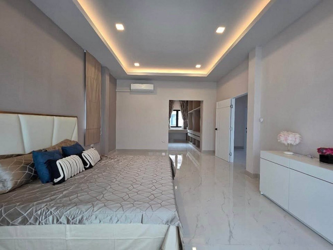 4 Bedroom 3 Bathroom House Pattaya - photo 18