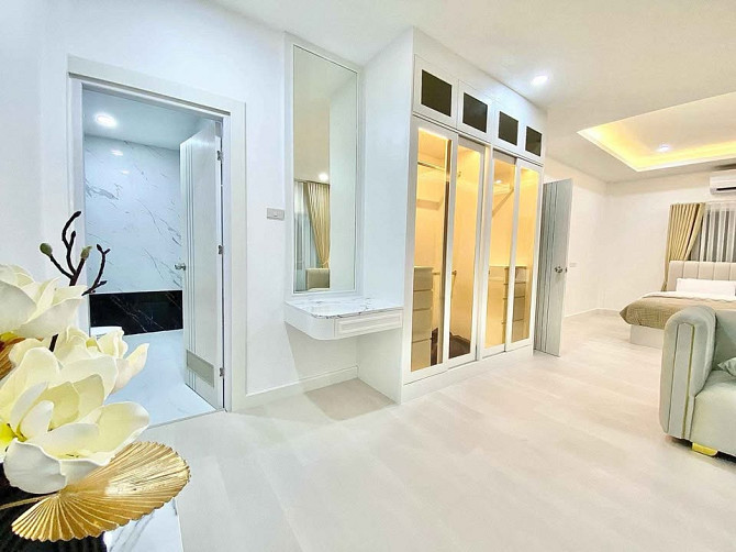 4 Bedroom 3 Bathroom House Pattaya - photo 3