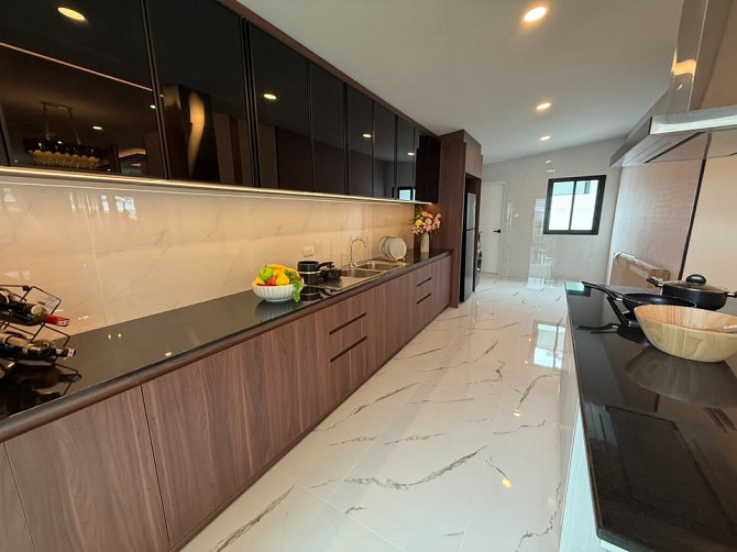 3-bedroom, 3-bathroom house Pattaya - photo 18