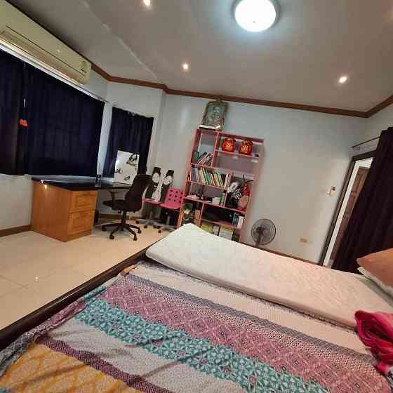 4 Bedroom, 3 Bathroom House Pattaya