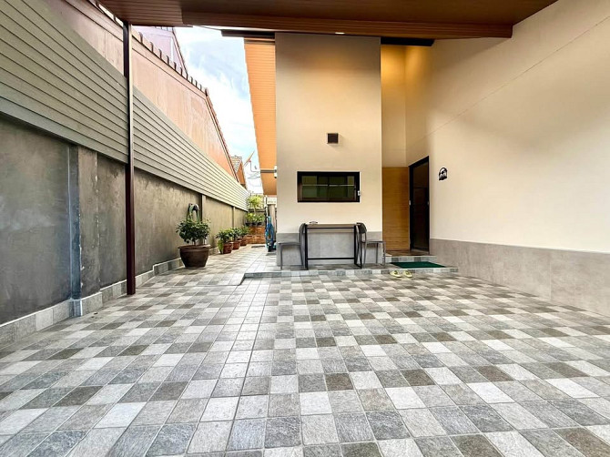 2 Bedroom, 2 Bathroom House Pattaya - photo 2
