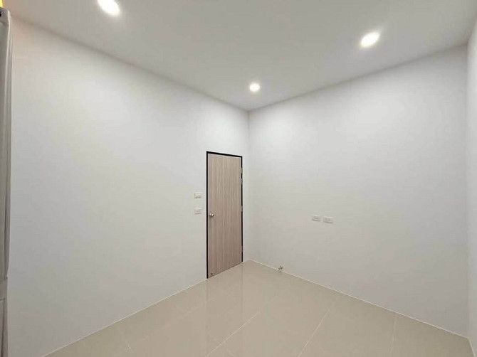 3 Bedroom, 2 Bathroom House Pattaya - photo 12