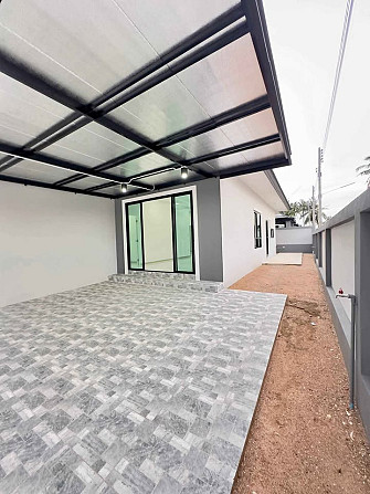 3 Bedroom, 2 Bathroom House Pattaya - photo 4