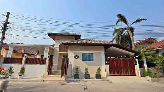 3 Bedroom, 4 Bathroom House Pattaya