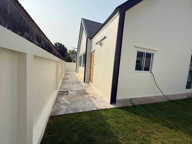 3 Bedroom, 2 Bathroom House Pattaya - photo 17
