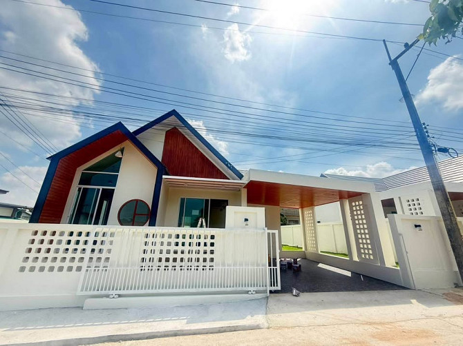3 Bedroom, 2 Bathroom House Pattaya - photo 2