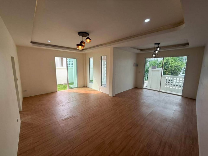 3 Bedroom, 2 Bathroom House Pattaya - photo 7