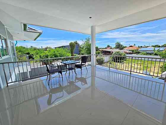 4 Bedroom, 3 Bathroom House Pattaya