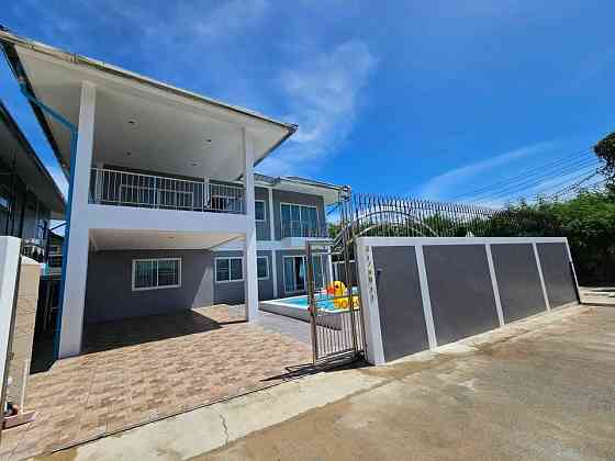 4 Bedroom, 3 Bathroom House Pattaya
