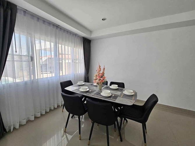 4 Bedroom, 3 Bathroom House Pattaya - photo 10