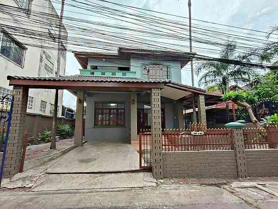 4 Bedroom, 3 Bathroom House Pattaya