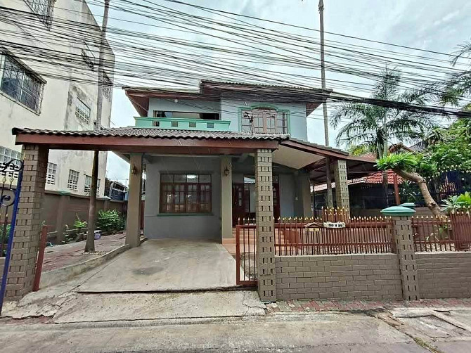 4 Bedroom, 3 Bathroom House Pattaya - photo 1