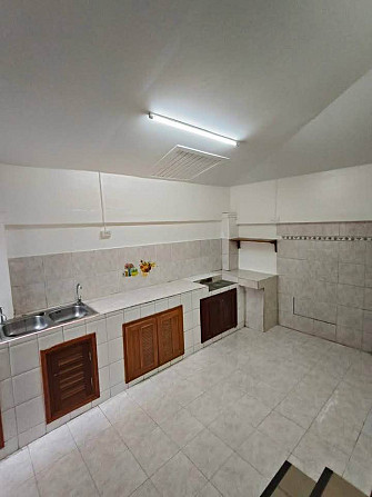 4 Bedroom, 3 Bathroom House Pattaya - photo 10