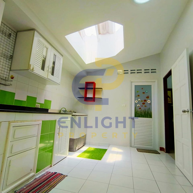 Two-bedroom, two-bathroom townhouse Pattaya - photo 12