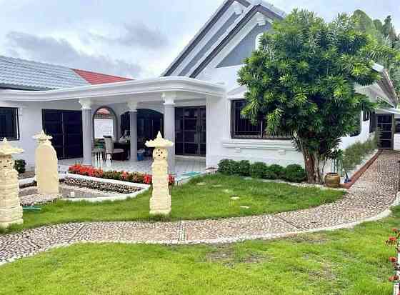 3 Bedroom, 2 Bathroom House Pattaya