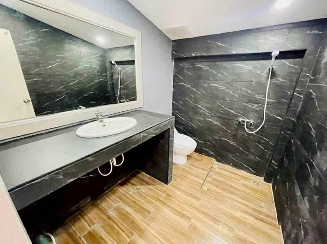 3 Bedroom, 2 Bathroom House Pattaya - photo 8