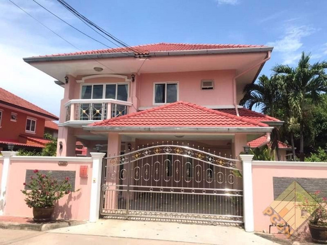 5-bedroom, 6-bathroom house Pattaya - photo 15
