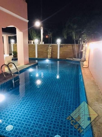 5-bedroom, 6-bathroom house Pattaya - photo 3