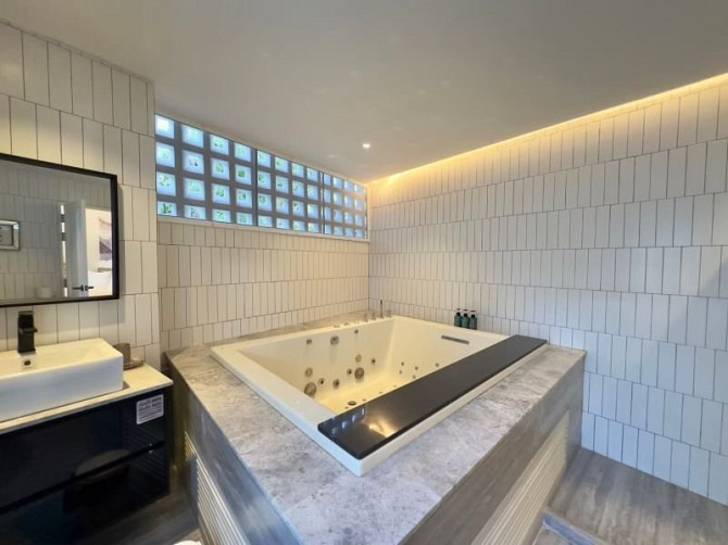 5-Bedroom, 6-Bathroom House Pattaya - photo 19