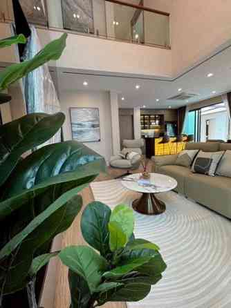 4-bedroom, 5-bathroom house Pattaya