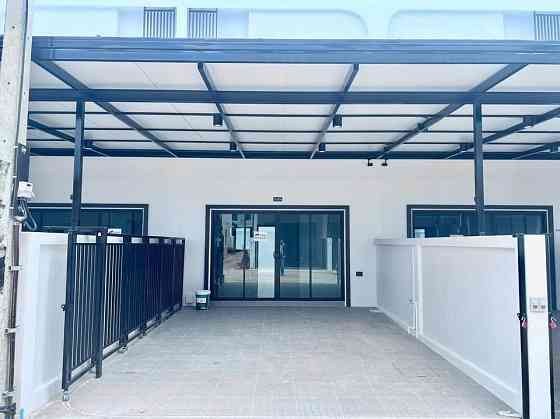2 Bedrooms 1 Bathroom - Townhouse Pattaya