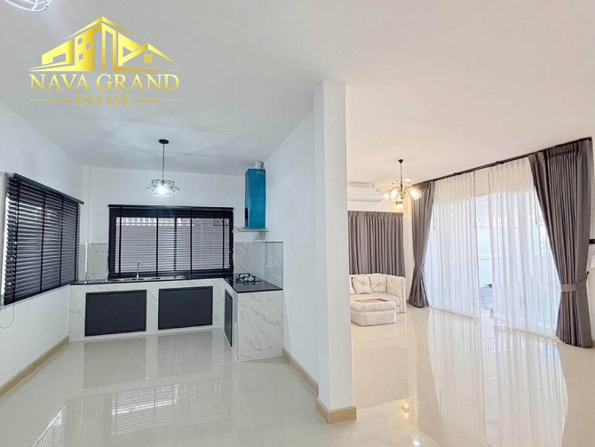 3 Bedroom, 2 Bathroom House Pattaya - photo 8