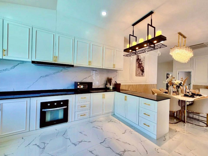 4 Bedroom, 4 Bathroom House Pattaya - photo 8