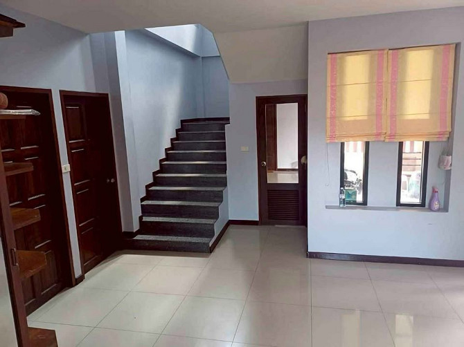 4 Bedroom, 3 Bathroom House Pattaya - photo 8