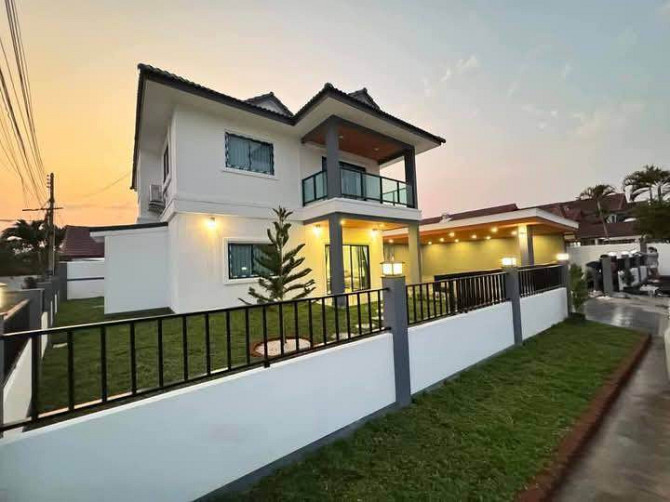 5 Bedroom, 4 Bathroom House Pattaya - photo 20