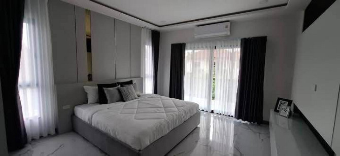 5 Bedroom, 4 Bathroom House Pattaya - photo 14