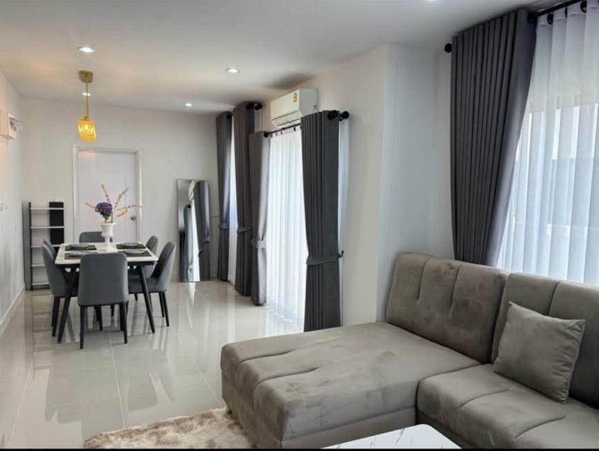 4 Bedroom 3 Bathroom House Pattaya - photo 17