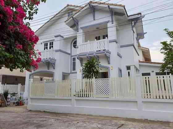 4 Bedroom, 3 Bathroom House Pattaya