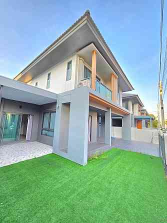 4 Bedroom, 3 Bathroom House Pattaya