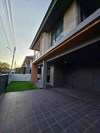 4 Bedroom, 3 Bathroom House Pattaya