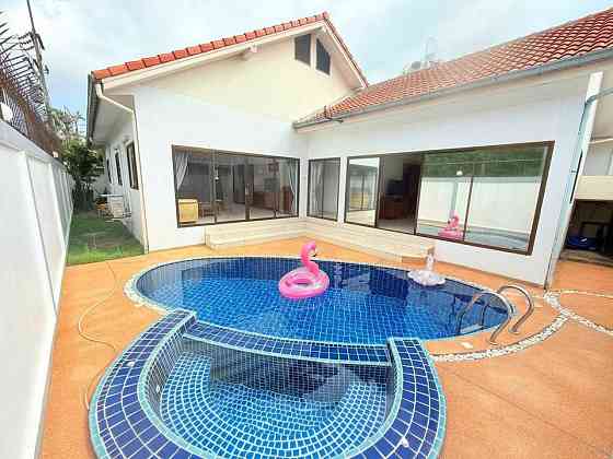 3 Bedroom 3 Bathroom House Pattaya