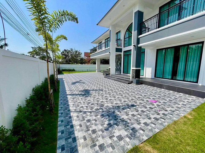 4 Bedroom 5 Bathroom House Pattaya - photo 4