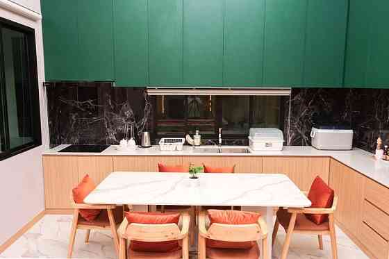 3 Bedroom, 4 Bathroom House Pattaya