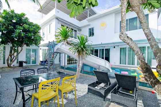 5 Bedroom 5 Bathroom House Pattaya