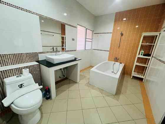 4 Bedrooms 5 Bathrooms - Townhouse Pattaya