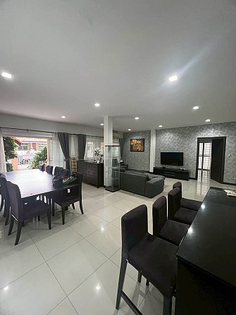 4 Bedrooms 5 Bathrooms - Townhouse Pattaya - photo 11