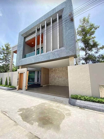 4 Bedroom 4 Bathroom House Pattaya - photo 2