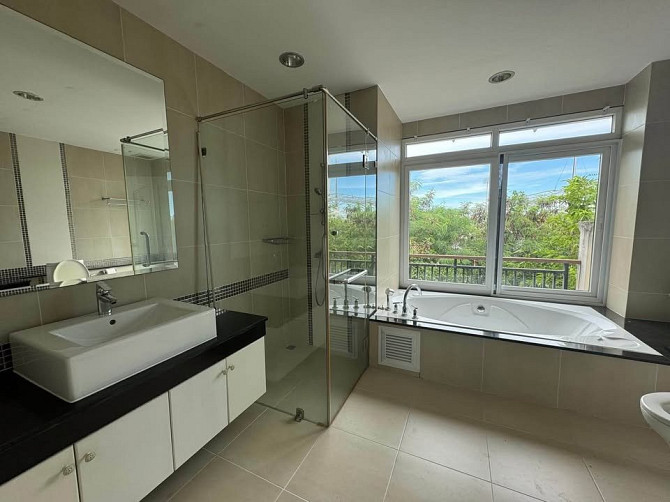 4 Bedroom 3 Bathroom House Pattaya - photo 6