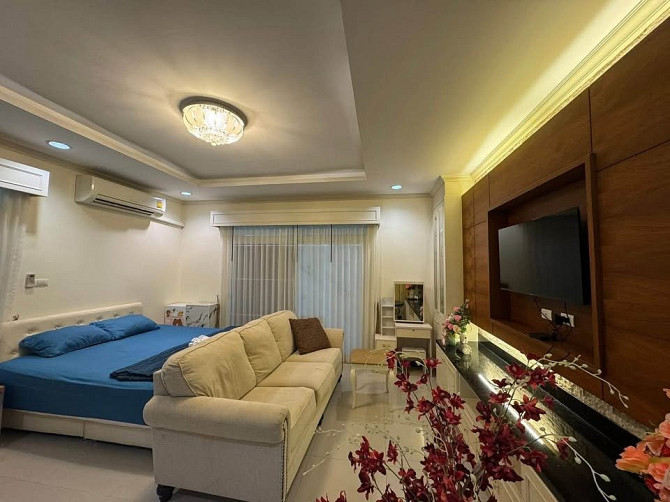 4 Bedroom 3 Bathroom House Pattaya - photo 2
