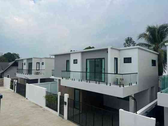 3 Bedroom 4 Bathroom House Pattaya