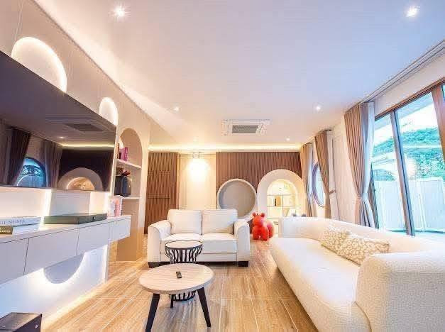 4 Bedroom 5 Bathroom House Pattaya - photo 5